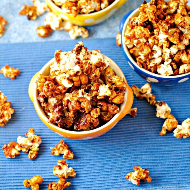 Freaky Hot Wing popcorn @loavesanddishes.net
