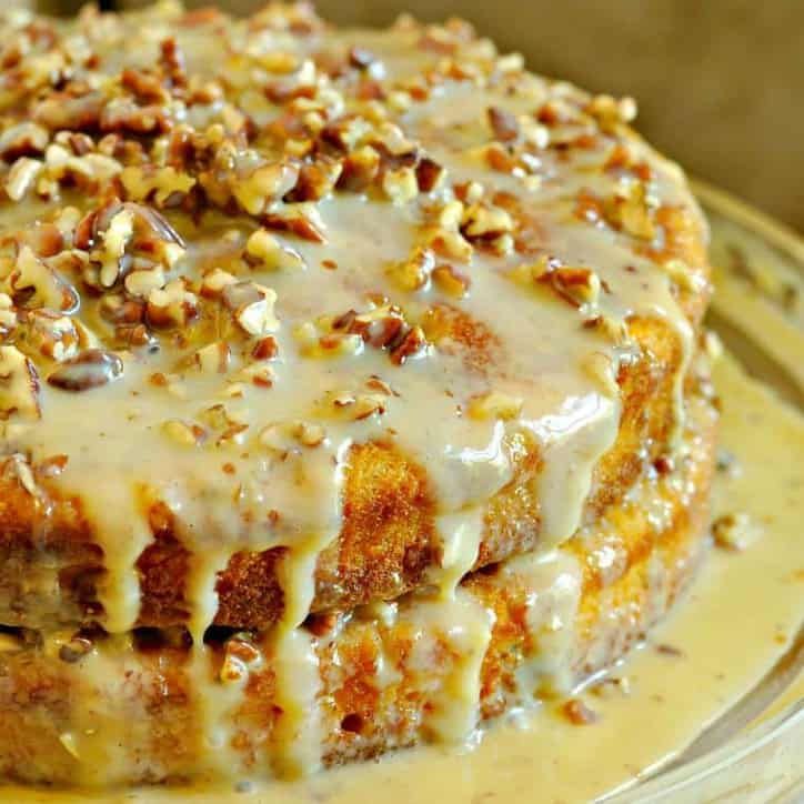 Pumpkin Praline Cake - Loaves and Dishes
