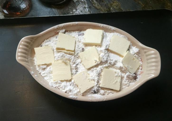 Easy Cherry Cobbler @www.loavesanddishes.net