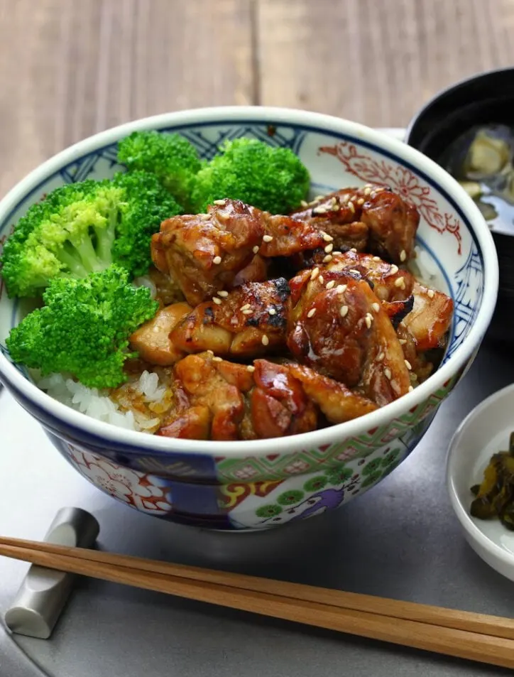 easy teriyaki recipe in bowl