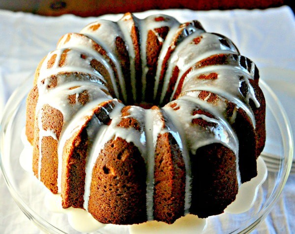 Easy Cream Cheese Pound Cake @loavesanddishes.net 1
