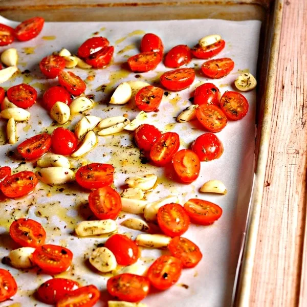 Roasted Tomato and Garlic Quiche @loavesanddishes.net