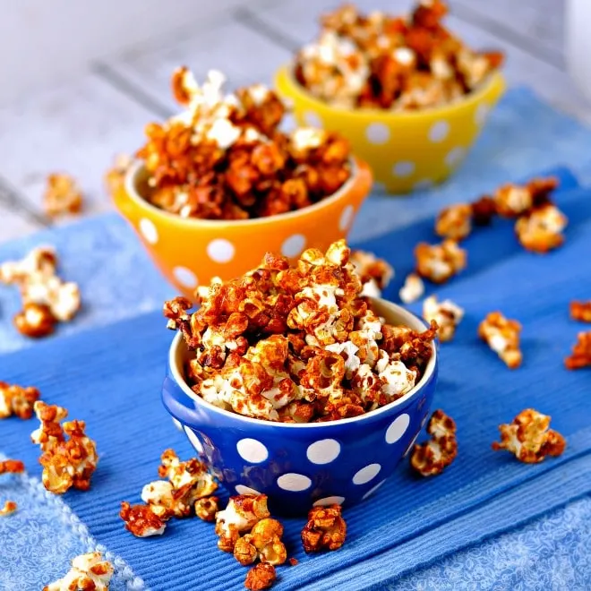 Freaky Hot Wing popcorn @loavesanddishes.net