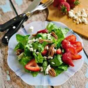 Strawberry Toasted Pecan and Goat Cheese Salad @loavesanddishes.net