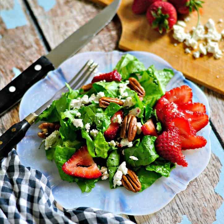 Strawberry Toasted Pecan and Goat Cheese Salad @loavesanddishes.net