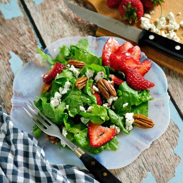 Strawberry Toasted Pecan and Goat Cheese Salad @loavesanddishes.net