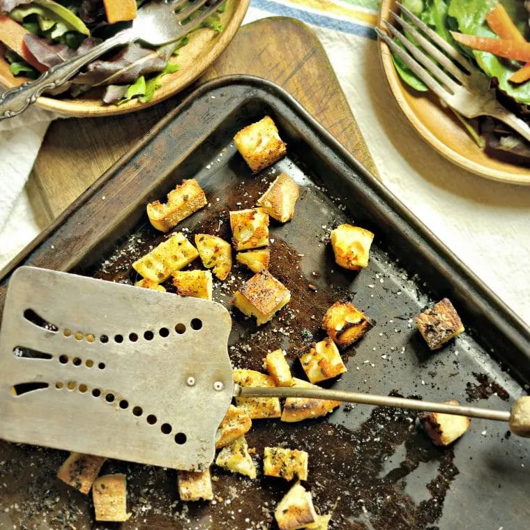 Italian Croutons from Scratch www.loavesanddishes.net