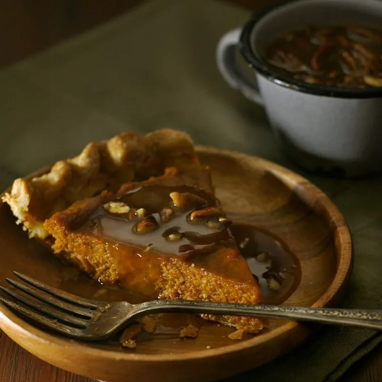 Pumpkin Pie with Pecan Drizzle @www.loavesanddishes.net