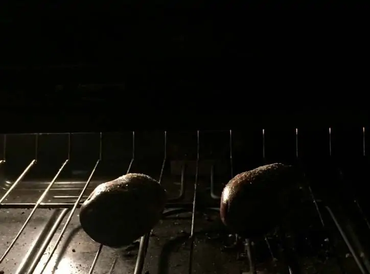 The perfect Steakhouse Baked Potato