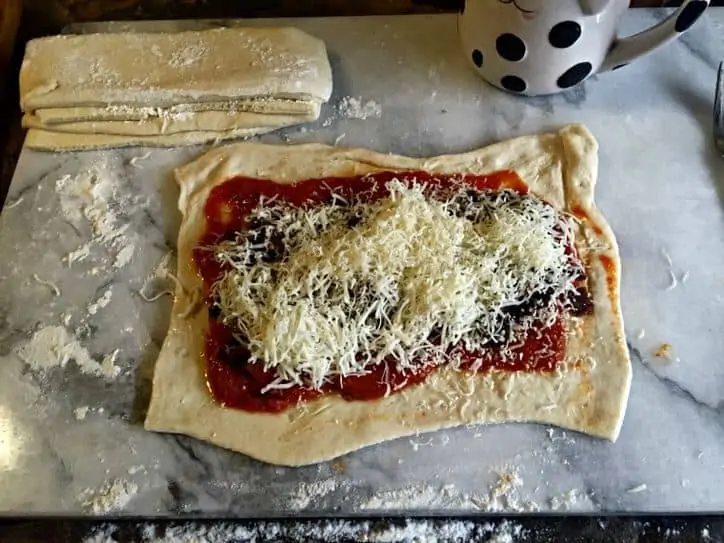 Mushroom Bacon Calzone www.loavesanddishes.net