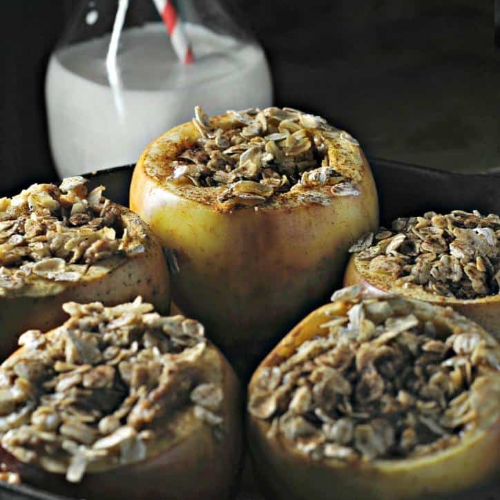 Apple Pie Baked Apples www.loavesanddishes.net