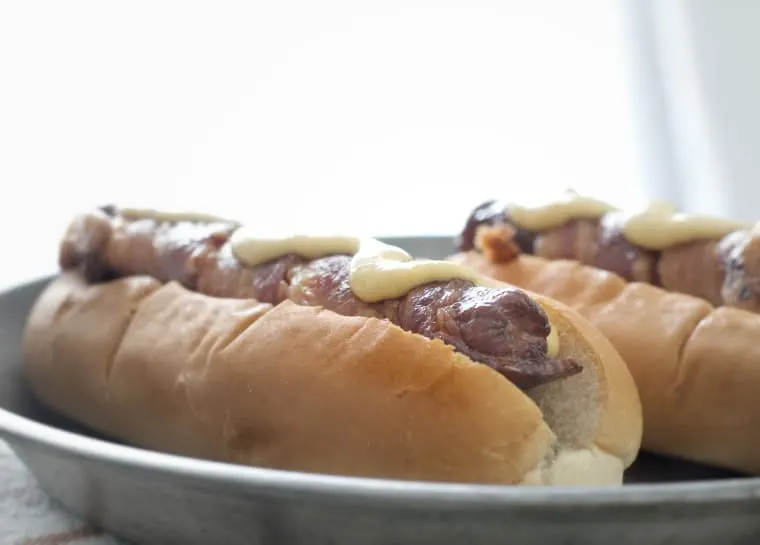 How To Freeze and Thaw Hot Dog Buns