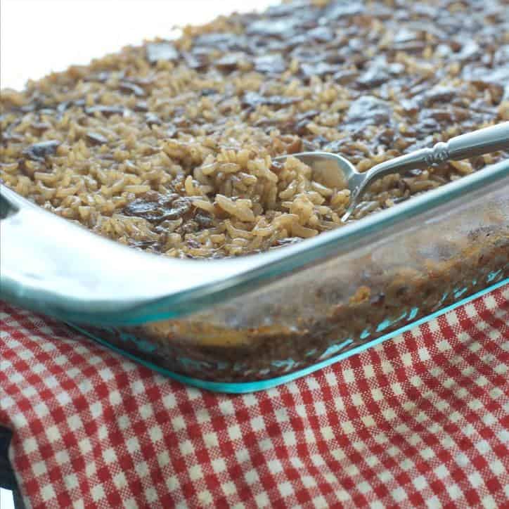 this is a photo of the casserole made with french onion soup instead of two cans of consume