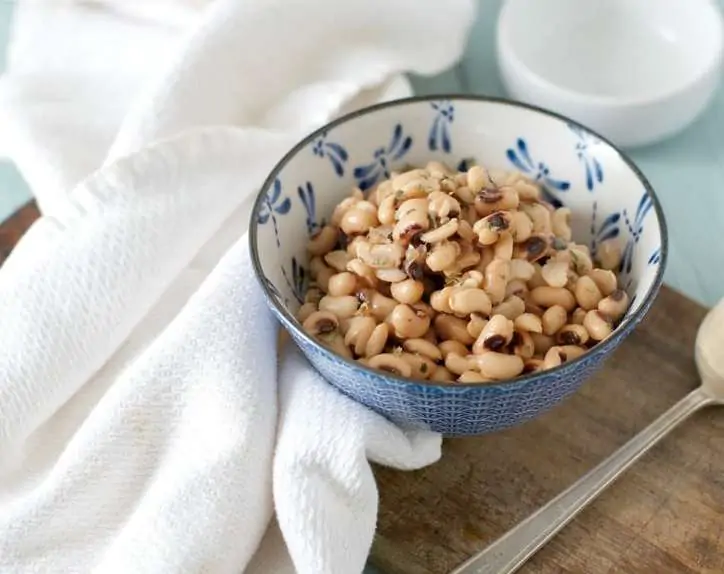 A view from above of a bowl of black eyed peas for how to cook canned black eyed peas