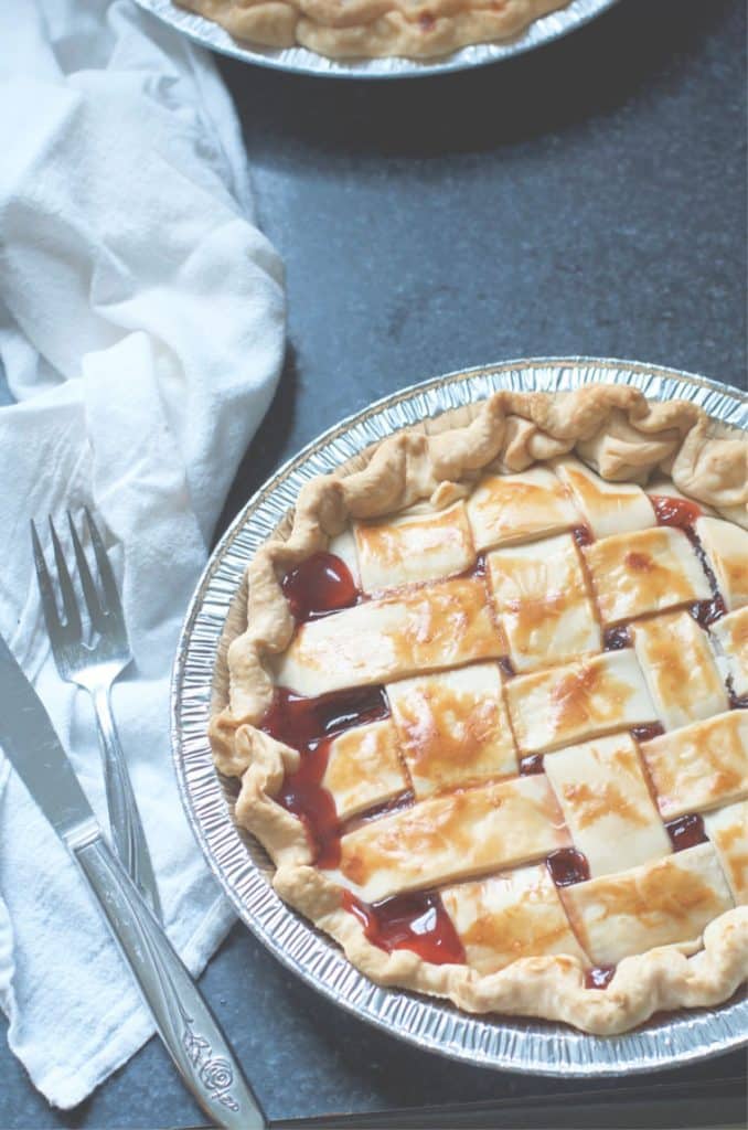 A shot from above forHow to make cherry pie with cherry pie filling