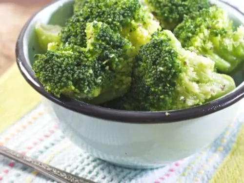 bowl of broccoli
