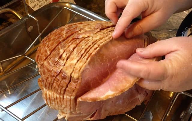 A close up of the slices of spiral ham 