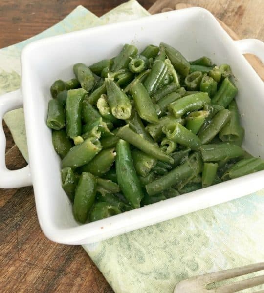 HOW TO COOK FROZEN GREEN BEANS • Loaves and Dishes