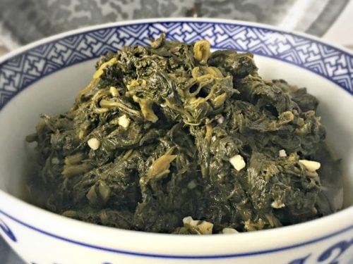 How To Cook Canned Spinach • Loaves and Dishes