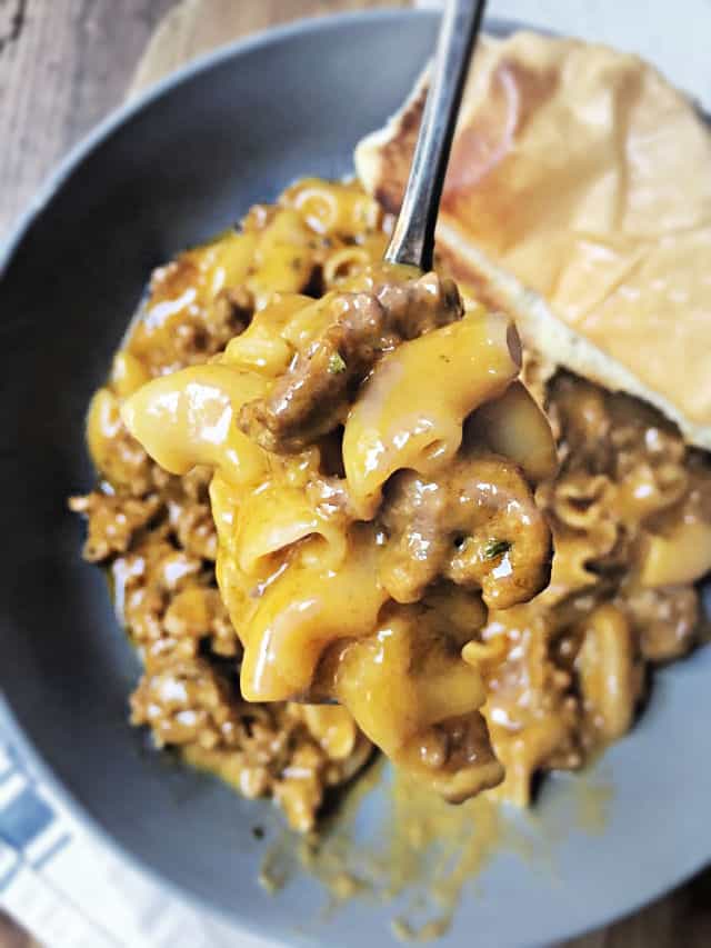 Spoonful of Perfect Hamburger Helper Recipe from Box (Cheesy!).