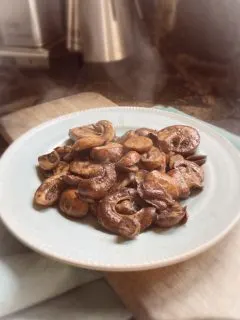 plate of mushrooms