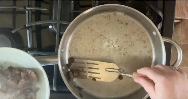 spatula in frying pan
