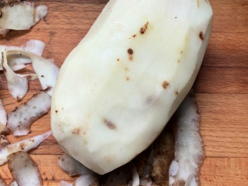 How To Peel Potatoes