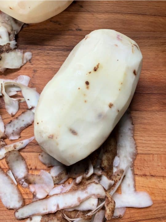 2 minutes • How To Peel Potatoes • Loaves and Dishes