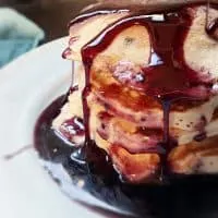 pancakes with syrup