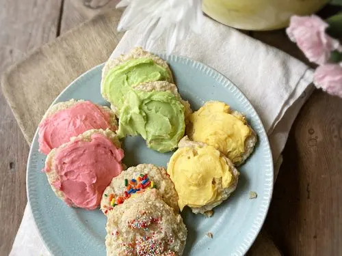 Granny's Sour Cream Cookies