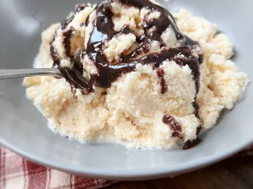 How to Make Snow Cream