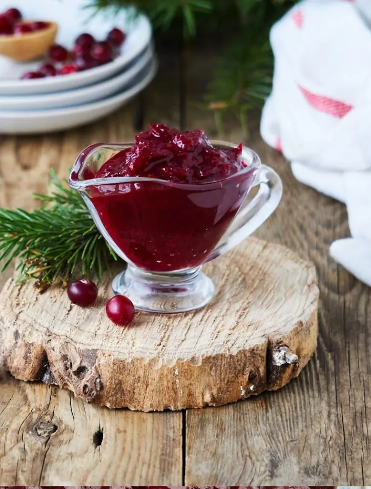 how to serve canned cranberry sauce pitcher