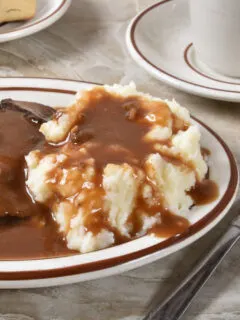 how to make packet gravy better on mashed potatoes