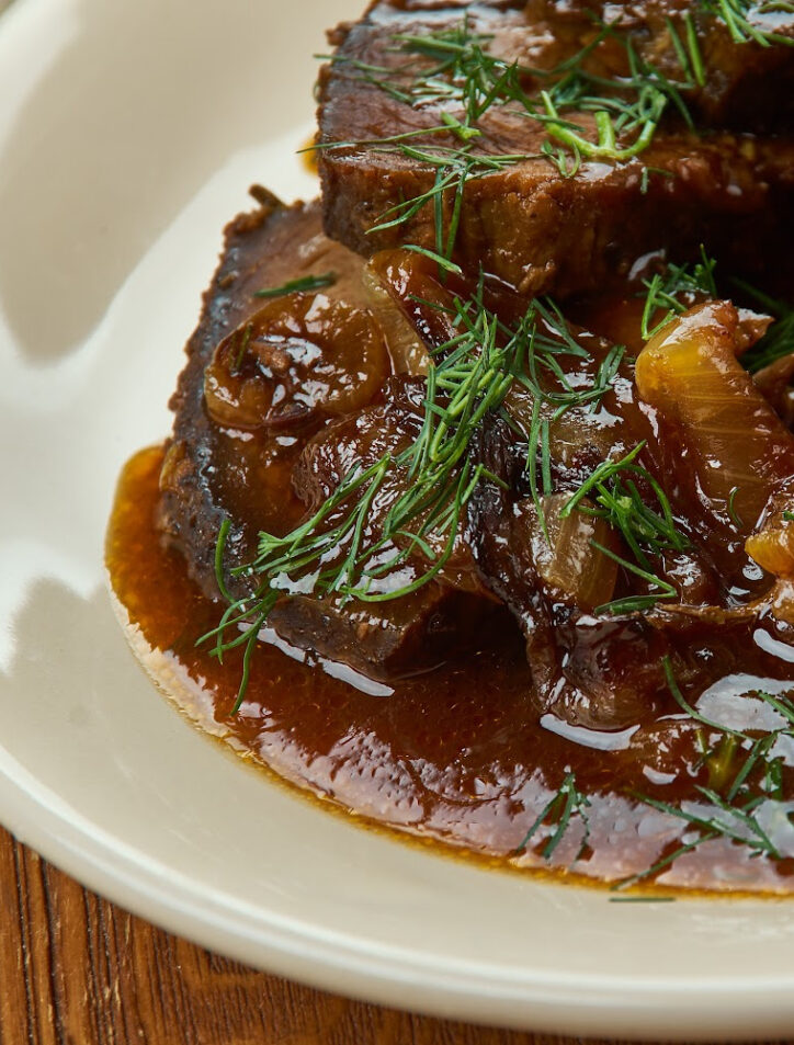 can you freeze pot roast on plate