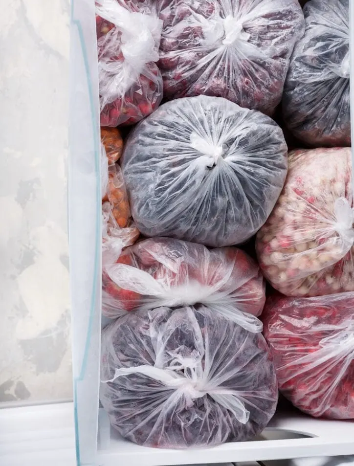 how to freeze almonds with bags in the freezer