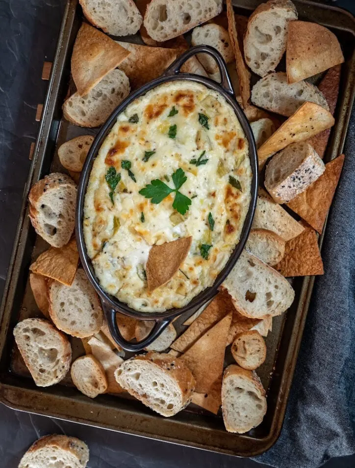 seafood dip with bread pieces