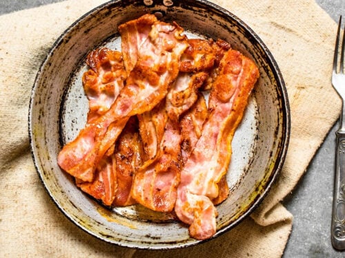 toaster oven bacon on a a plate