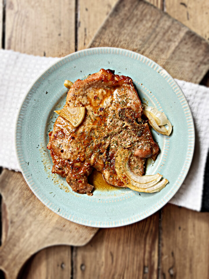 25 min • How to Bake Thin Pork Chops • Loaves and Dishes