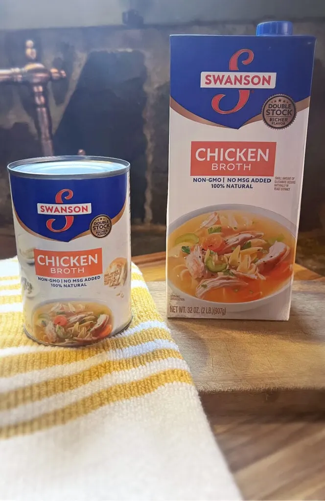14.5 oz can of chicken broth and 32 oz box of chicken broth.