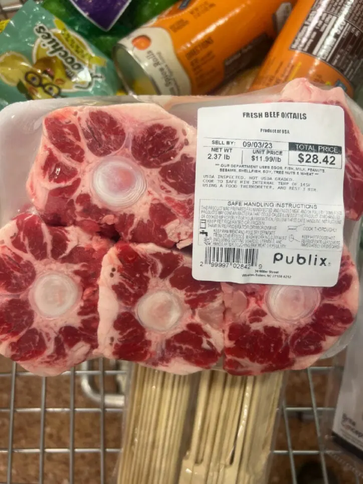 1200 oxtails in package
