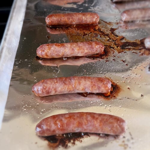 cooked breakfast sausage links on a pan