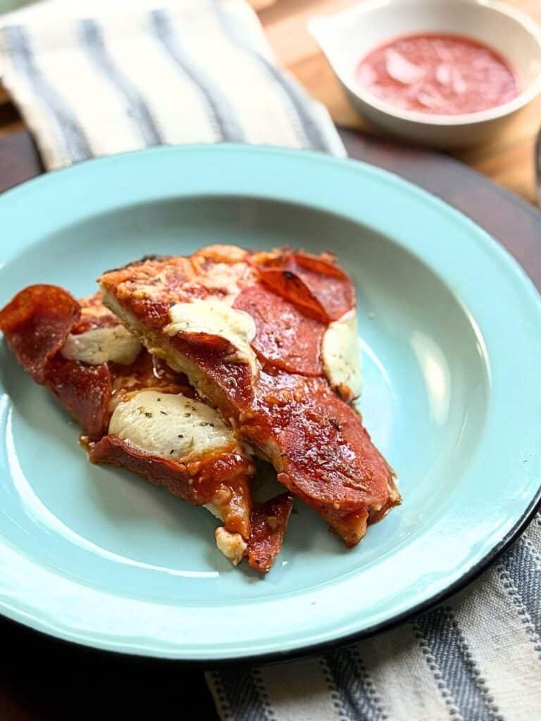 10 Minute EASY • Cheese Sauce Without Flour • Loaves and Dishes